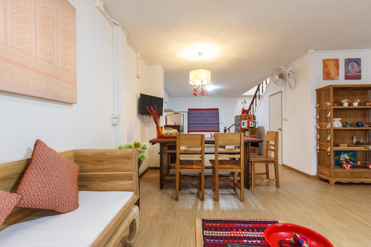Baan Singharaj Hotel Чиангмай Екстериор снимка